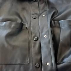 조끼 & 여성 재킷 Zwart jacket, iLost를 사용하여 RRReis IJssel-Vecht에 보고됨