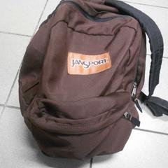 Bolsa de gimnasia bruine rugzak, ha sido reportado por Regio Limburg - Leuven con iLost