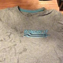 T shirt Grijs, a été signalé par Van der Valk Hotel Emmeloord utilisant iLost