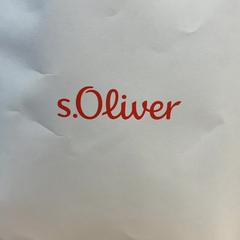 Táska, amint azt Designer Outlet Roermond az iLost segítségével jelentette.