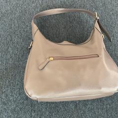 İLost kullanarak Breng Arnhem tarafından bildirildiği gibi Çanta