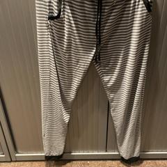 Pajamas broek, as reported by Van der Valk Hotel Apeldoorn - De Cantharel using iLost