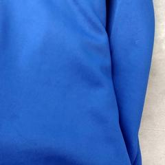 سترة التدريب Blauw zwart، كما تم الإبلاغ عنه بواسطة Arriva Friesland / Groningen عبر iLost