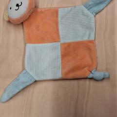 Knuffeldoek, zoals gemeld door IKEA Paris Nord Roissy met iLost