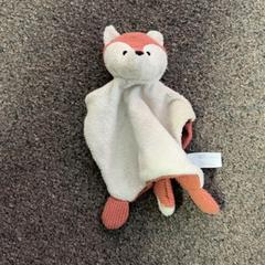 ぬいぐるみ Vos がiLostで Burgers' Zoo によって報告されました
