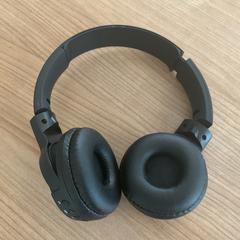 Hörlurar, rapporterat av Breng Arnhem med iLost