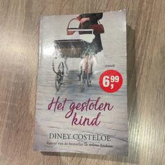 Könyv Het gestolen kind, amint azt Van der Valk Hotel Apeldoorn - De Cantharel az iLost segítségével jelentette.