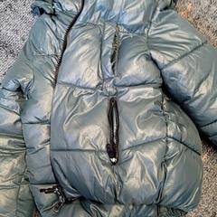 Gyermek dzseki Groen, amint azt Connexxion Haarlem IJmond az iLost segítségével jelentette.