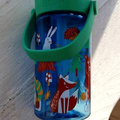 Trinkbecher Blauw met groen, gemeldet von DierenPark Amersfoort über iLost