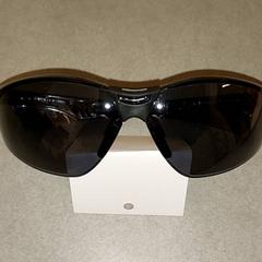 Óculos, como reportado por Centraal magazijn utilizando o iLost