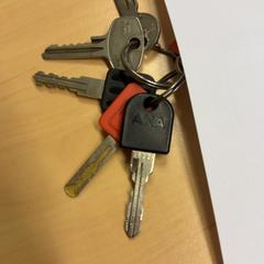 鍵 がiLostで RET によって報告されました