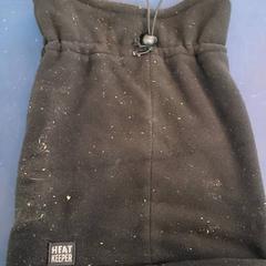 Halswärmer Zwarte nekwarmer heat keeper, gemeldet von Schaatsbaan Rotterdam über iLost