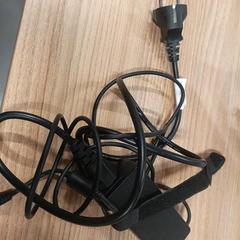 노트북 충전기 Black 65W Lenovo, iLost를 사용하여 Vrije Universiteit Brussel (VUB)에 보고됨