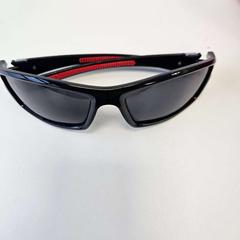 Sunglasses, as reported by IKEA Åsane using iLost