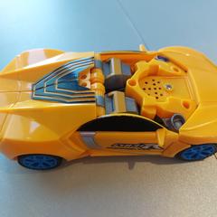 Játék autó, amint azt Madurodam az iLost segítségével jelentette.