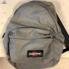 Tas Grijs, zoals gemeld door Artis met iLost