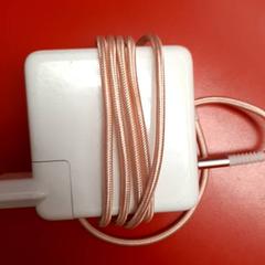 Laddare, rapporterat av UvA REC med iLost