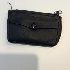 Wallet, as reported by Gemeente Weert using iLost