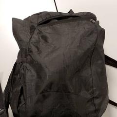 Motxilla - zwart, segons ha informat Centraal magazijn mitjançant iLost