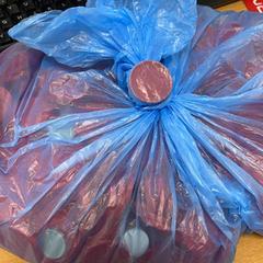 Dopen rood,wit,blauw がiLostで VITAZ campus Sint-Niklaas によって報告されました