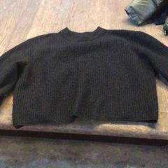 Trui Zwart, zoals gemeld door Café Leentje met iLost