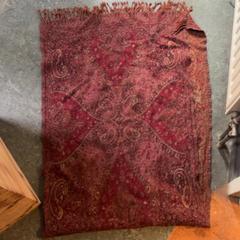 Scarf Red, as reported by KABUL à GoGo / Teatro using iLost