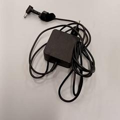 Ładowarka do laptopa Zwart, zgłoszono przez Heidelberglaan 15 przy użyciu iLost