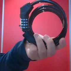 Bicicleta & Candado padlock, ha sido reportado por MEININGER Hotel Roma Termini con iLost