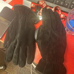Glove, as reported by Club Nyx/Exit Café using iLost