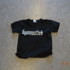 T-shirt Zwart، كما تم الإبلاغ عنه بواسطة Gemeente Leopoldsburg عبر iLost