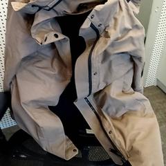 Chaqueta Beige, segundo informou Qbuzz GD Groningen HS usando iLost