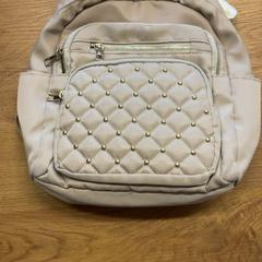 バックパック がiLostで HTM によって報告されました