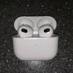 Apple airpods, iLost에 보고됨