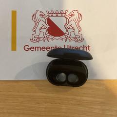 Oordopjes Zwart, a été signalé par Gemeente Utrecht utilisant iLost