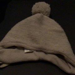 Klobúk, ako bolo nahlásené Van der Valk Hotel Amsterdam Zuidas pomocou iLost