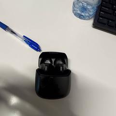 Earphones, gemeldet von St. Antonius Ziekenhuis Nieuwegein über iLost