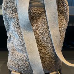 Rugtas Bruin  teddy stof, as reported by Rotterdam Ahoy using iLost
