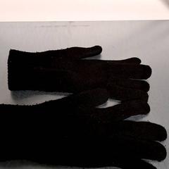 Guanti, come riportato da Keolis Lund utilizzando iLost