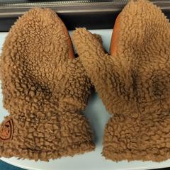 Gloves, ako bolo nahlásené iLost