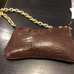 Väska, rapporterat av U-OV Utrecht med iLost