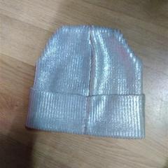 Kapelu stříbrná, gisa salatu by IKEA Brno iLost erabiliz