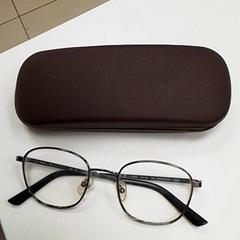 Lentes Grand optical, segundo informou ilévia usando iLost