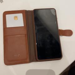 サムスン製携帯電話 Met pasjes がiLostで Pathé de Kuip によって報告されました