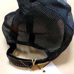 Kleding - Petje Zwart, ha sido reportado por Centraal magazijn con iLost