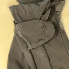 السترة Zwart، كما تم الإبلاغ عنه بواسطة Artis عبر iLost