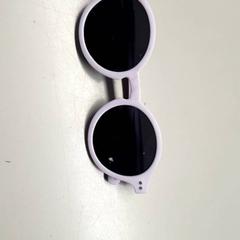 Gafas de sol, segundo informou Burgers' Zoo usando iLost