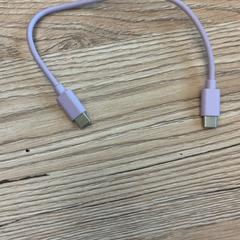 كابل usb-c opl، كما تم الإبلاغ عنه بواسطة Pathé Delft عبر iLost