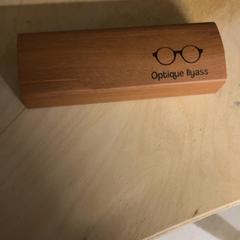 Szemüveg, amint azt Pathé Utrecht Leidsche Rijn az iLost segítségével jelentette.