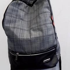 バックパック がiLostで Hermes Eindhoven によって報告されました