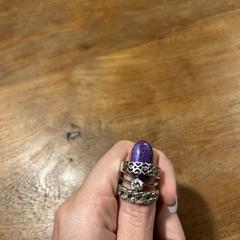 Drie zilveren ringen がiLostに報告されました